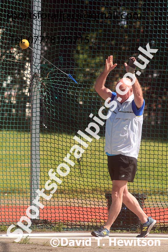 Mens hammer, 2024 NE Masters Track and Field Champs., Monkton Stadium, Jarrow.  Photo: David T. Hewitson/Sports for All Pics